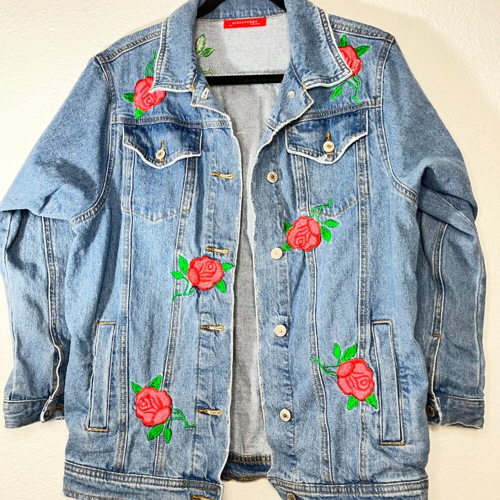 Signature8 Small / Medium Denim Blue Jean Jacket With Red Roses Embroide…